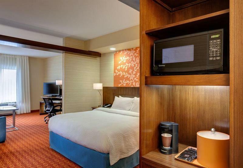 Fairfield Inn & Suites By Marriott Fort Worth South/Burleson Exterior photo